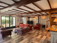 Propriété à vendre à Brossac, Charente - 450 000 € - photo n°2