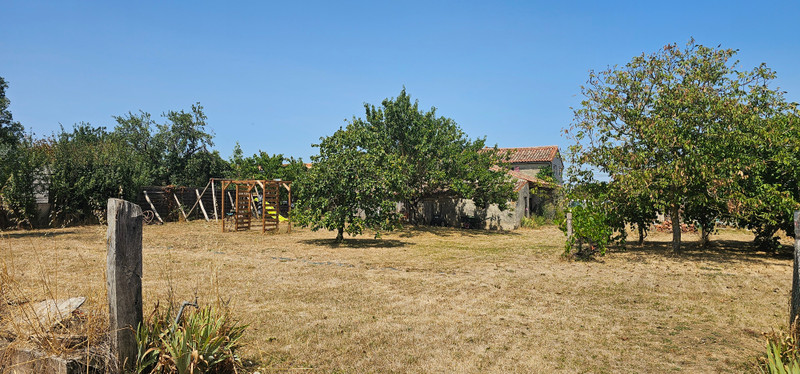 French property for sale in Maillezais, Vendée - €249,900 - photo 12