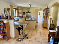 Maison à vendre à Maisonnais-sur-Tardoire, Haute-Vienne - 252.690 € - photo 6