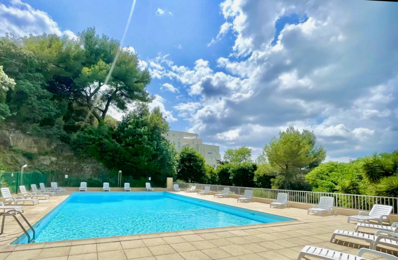 French property for sale in Mougins, Alpes-Maritimes - €322,000 - photo 2