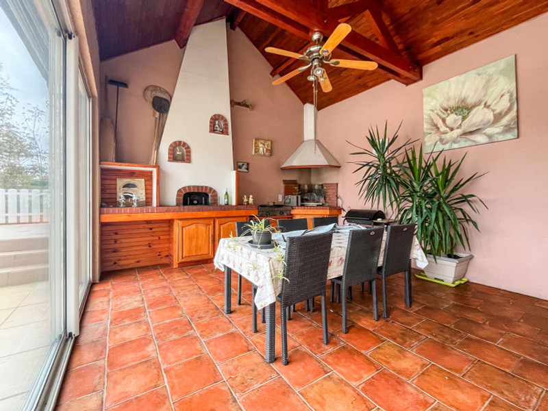 French property for sale in Saint-Pantaléon-de-Larche, Corrèze - €345,000 - photo 8