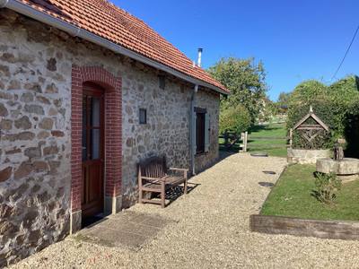 French property for sale in Saint-Priest-la-Feuille, Creuse - €125,000 - photo 12