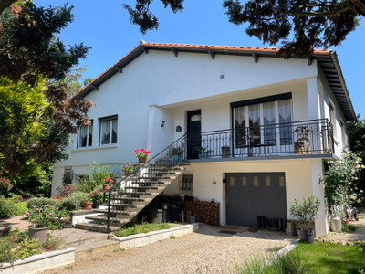 Maison à vendre à Fontivillié, Deux-Sèvres, Poitou-Charentes, avec Leggett Immobilier
