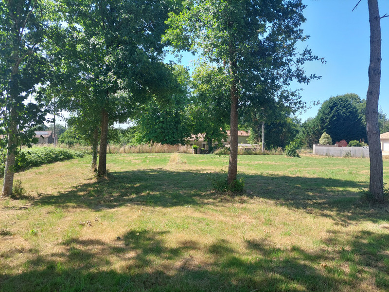 French property for sale in Grassac, Charente - €43,000 - photo 7