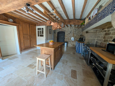 French property for sale in Féniers, Creuse - €167,400 - photo 6