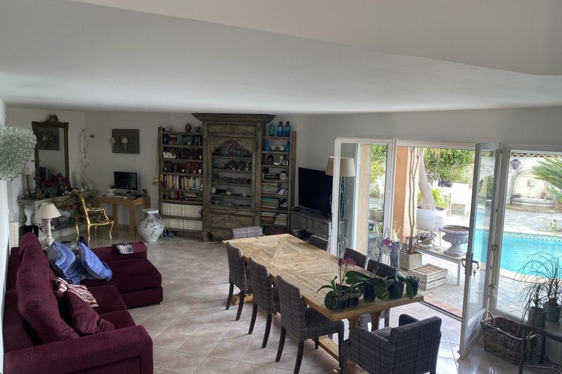 French property for sale in Nice, Alpes-Maritimes - €1,280,000 - photo 3