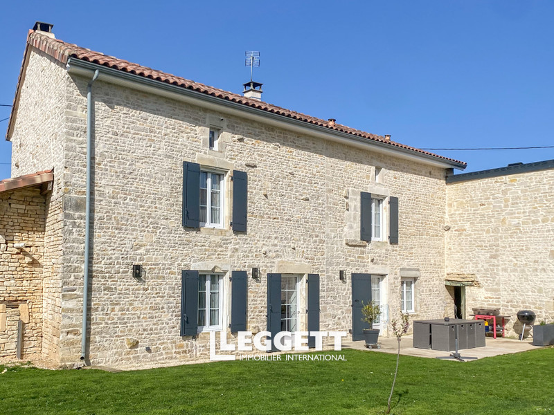 Maison 7 pièce(s), PUYRÉAUX