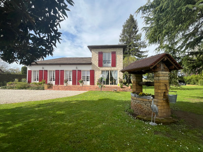 Maison à vendre à Lamonzie-Saint-Martin, Dordogne, Aquitaine, avec Leggett Immobilier