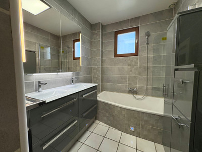 French property for sale in Beaumont, Puy-de-Dôme - €369,900 - photo 7