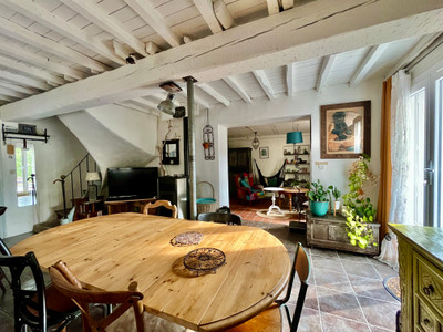 Maison à vendre à Montalba-le-Château, Pyrénées-Orientales, Languedoc-Roussillon, avec Leggett Immobilier