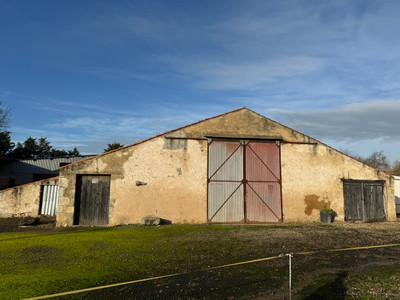 French property for sale in Saint-Vincent-sur-Jard, Vendée - €457,500 - photo 9