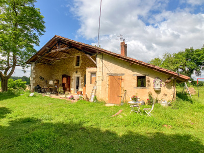 Maison à vendre à Betbezer-d'Armagnac, Landes, Aquitaine, avec Leggett Immobilier