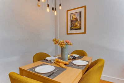 French property for sale in Nice, Alpes-Maritimes - €475,000 - photo 1