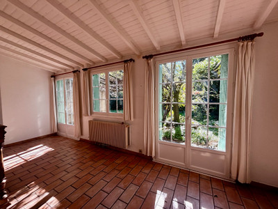 French property for sale in Bagnols-sur-Cèze, Gard - €255,000 - photo 1