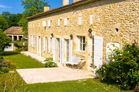 Propriété à vendre à Pellegrue, Gironde - 432 500 € - photo n°1