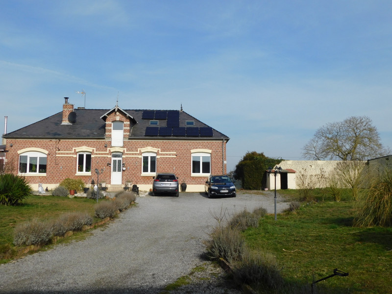 French property for sale in Villers-lès-Roye, Somme - €477,000 - photo 10