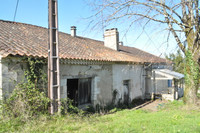 Maison à vendre à Saint-Aquilin, Dordogne - 183 600 € - photo 1