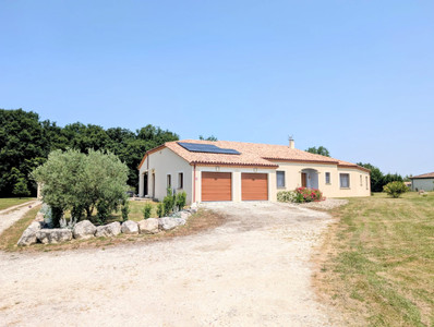French property for sale in Coulx, Lot-et-Garonne - €320,000 - photo 2