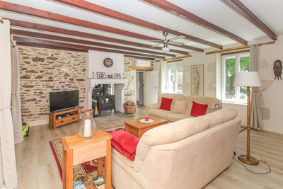 French property for sale in Beugnon-Thireuil, Deux-Sèvres - €315,000 - photo 5