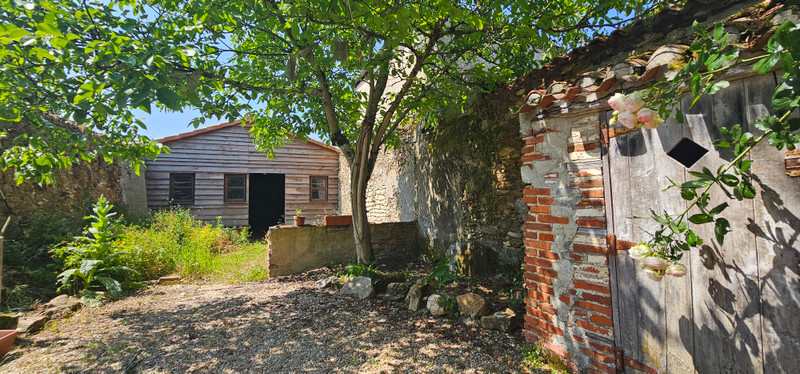 French property for sale in Mouilleron-Saint-Germain, Vendée - €189,000 - photo 8