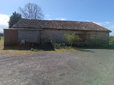 French property for sale in Charroux, Vienne - €210,600 - photo 10