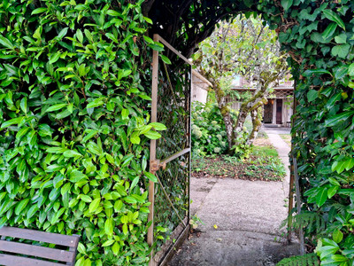 French property for sale in Oradour-sur-Vayres, Haute-Vienne - €168,480 - photo 4