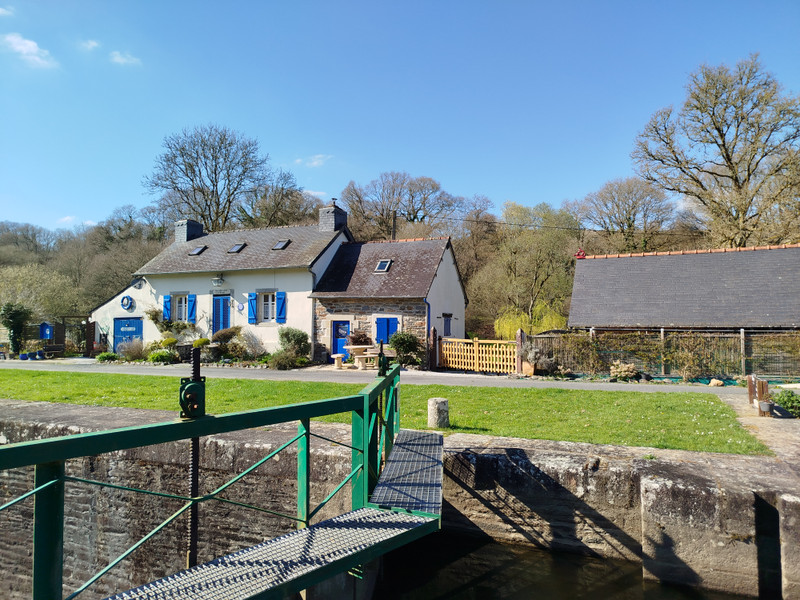 Maison à vendre à Le Moustoir, Côtes-d'Armor - 172.800 € - photo 1