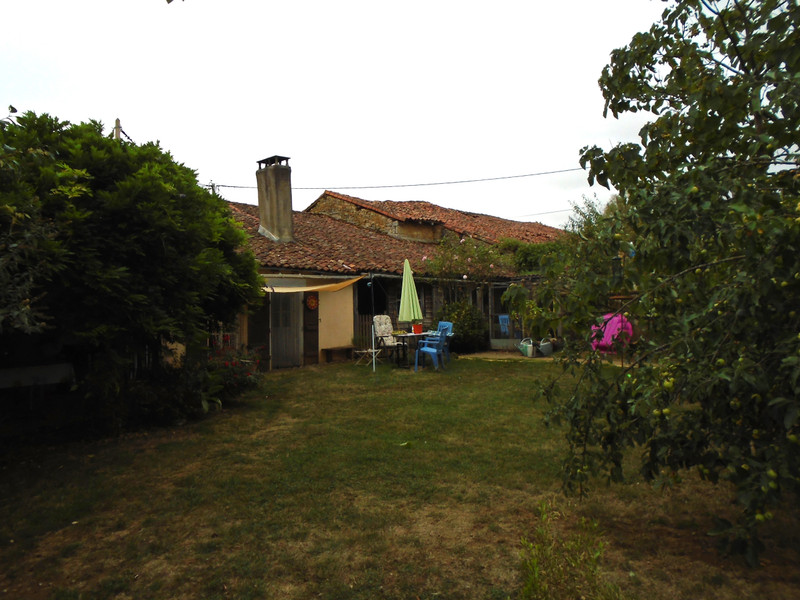 French property for sale in Pleuville, Charente - €130,800 - photo 9