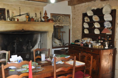 French property for sale in Paussac-et-Saint-Vivien, Dordogne - €268,817 - photo 1
