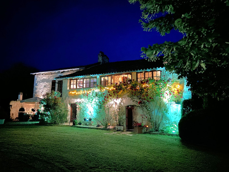 French property for sale in Verteillac, Dordogne - €636,000 - photo 9