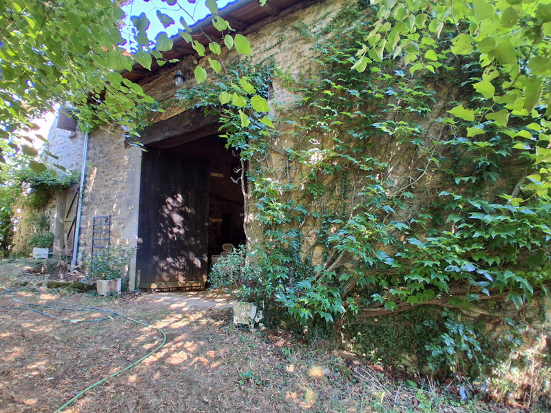 French property for sale in Gorre, Haute-Vienne - €194,400 - photo 2
