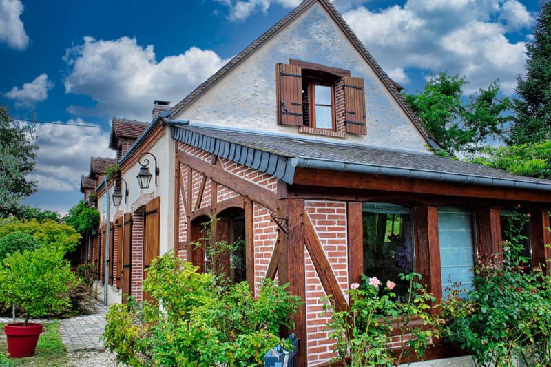 Maison à vendre à Mur-de-Sologne, Loir-et-Cher - 759 000 € - photo 1