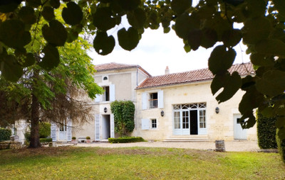Maison à vendre à Mareuil en Périgord, Dordogne, Aquitaine, avec Leggett Immobilier