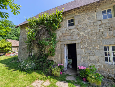 French property for sale in Saint-Maurice-près-Crocq, Creuse - €147,150 - photo 8