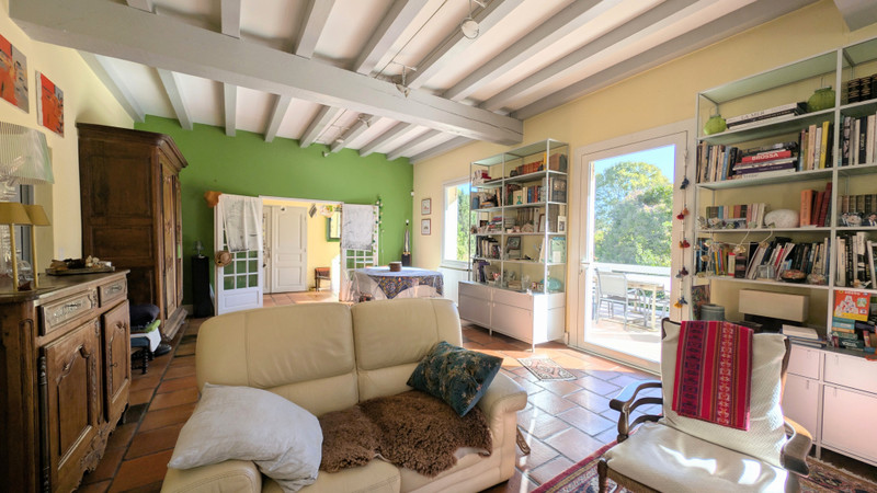 French property for sale in Fargues-Saint-Hilaire, Gironde - €658,000 - photo 3