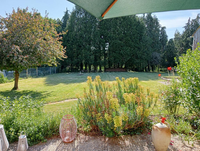 French property for sale in Mohon, Morbihan - €221,000 - photo 2