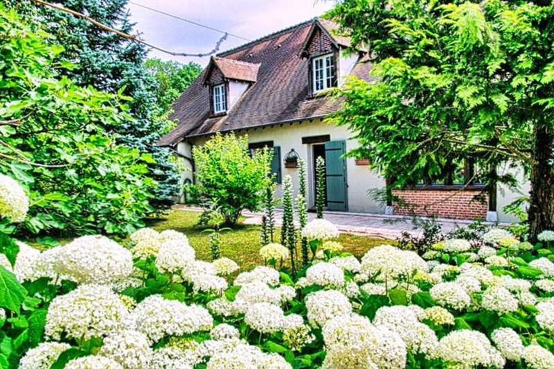 French property for sale in Blois, Loir-et-Cher - €590,000