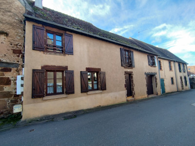 Maison à vendre à Chaillac, Indre, Centre, avec Leggett Immobilier