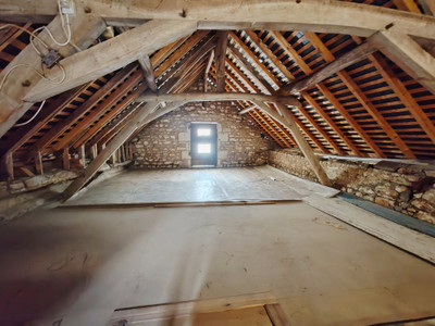 French property for sale in Scorbé-Clairvaux, Vienne - €199,000 - photo 9