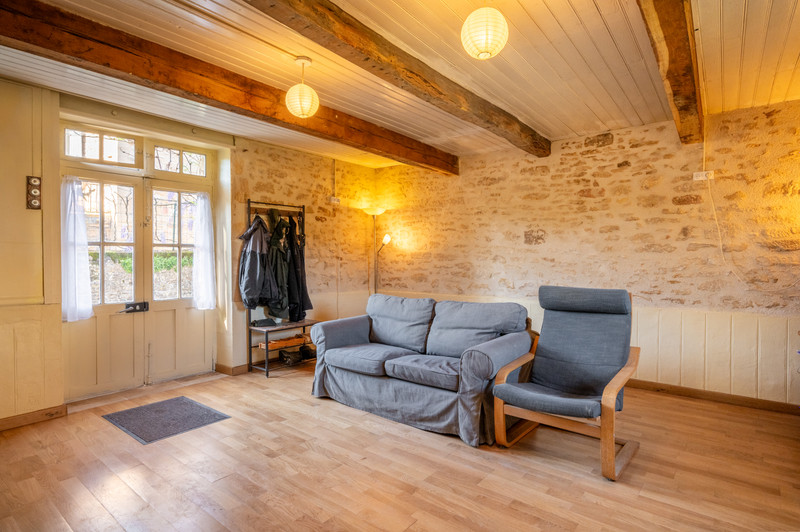 French property for sale in Saint-Léon-sur-Vézère, Dordogne - €185,000 - photo 11