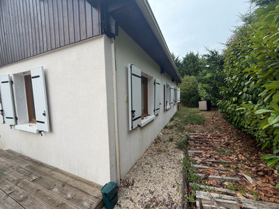 French property for sale in Charras, Charente - €39,600 - photo 11