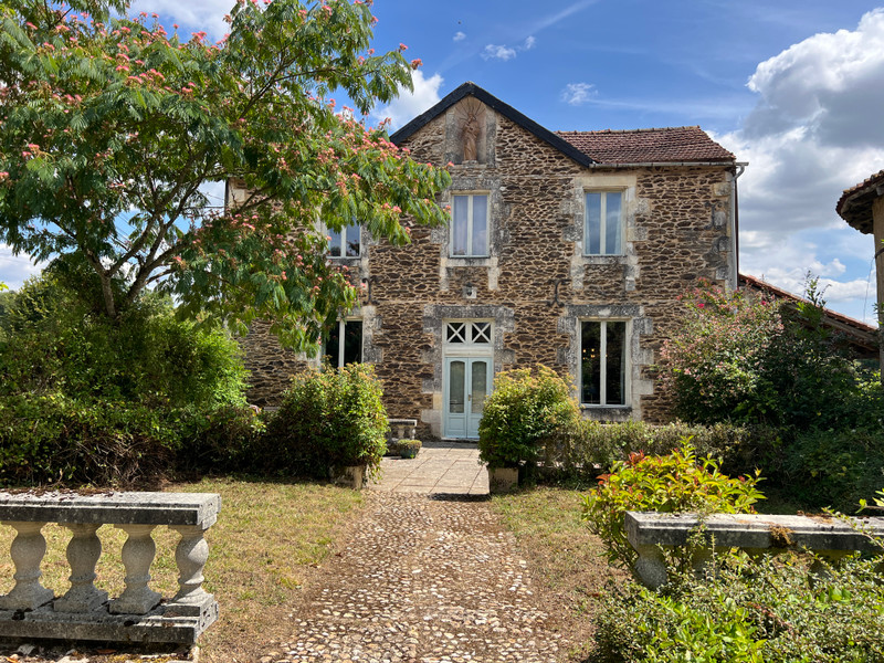 Maison à vendre à Thiviers, Dordogne - 162.410 € - photo 1