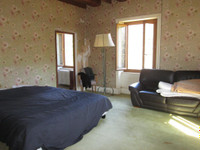 Maison à vendre à Saint-Victor-Montvianeix, Puy-de-Dôme - 495 000 € - photo 7