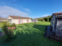 Maison à vendre à Dignac, Charente - 326 000 € - photo 3