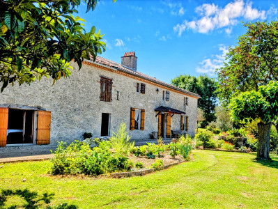 Maison à vendre à Galapian, Lot-et-Garonne, Aquitaine, avec Leggett Immobilier