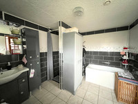 Maison à vendre à La Cellette, Creuse - 202.000 € - photo 5