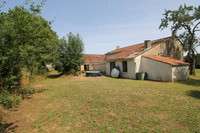 Maison à vendre à Saint-Sulpice-en-Pareds, Vendée - 182 500 € - photo 9