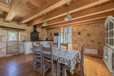 French property for sale in Fumel, Lot-et-Garonne - €679,000 - photo 8
