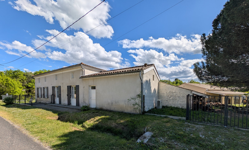 Propriété à vendre à Chamouillac, Charente-Maritime - 253 000 €
