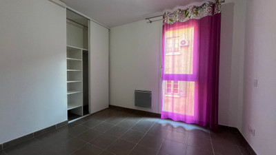 French property for sale in Avignon, Vaucluse - €320,000 - photo 5